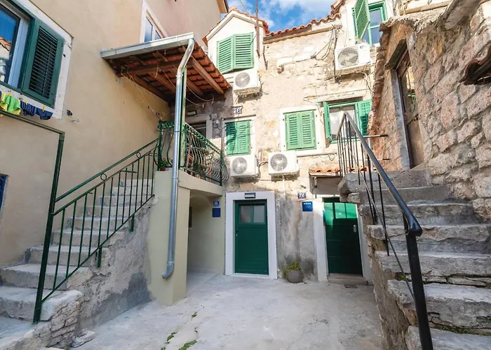 Apartments Jerolim